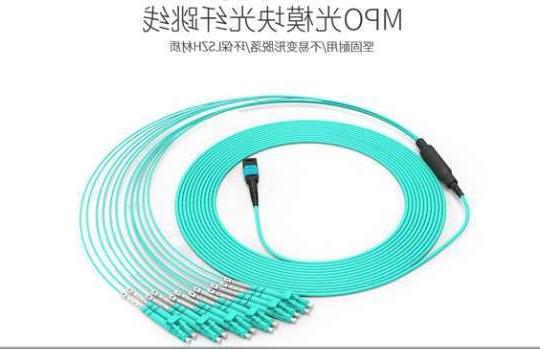 柳州市南京数据中心项目 询欧孚mpo光纤跳线采购